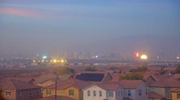 Weather camera view of Robert and Sandy Ellis ES.