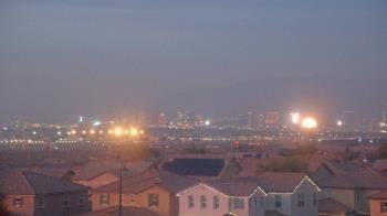 Weather camera view of Robert and Sandy Ellis ES.