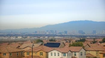 Weather camera view of Robert and Sandy Ellis ES.