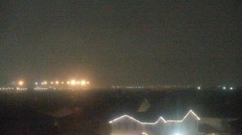 Weather camera view of Robert and Sandy Ellis ES.