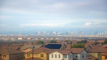 Weather camera view of Robert and Sandy Ellis ES.