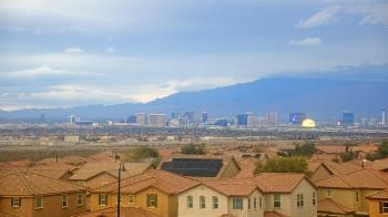 Weather camera view of Robert and Sandy Ellis ES.
