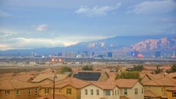 Weather camera view of Robert and Sandy Ellis ES.