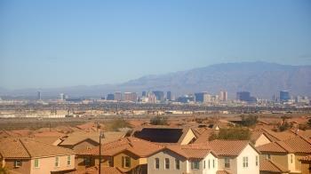 Weather camera view of Robert and Sandy Ellis ES.