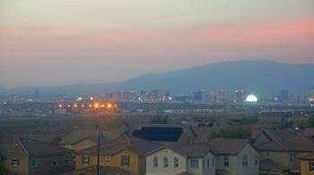 Weather camera view of Robert and Sandy Ellis ES.