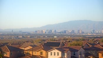 Weather camera view of Robert and Sandy Ellis ES.
