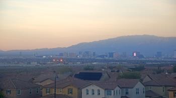 Weather camera view of Robert and Sandy Ellis ES.