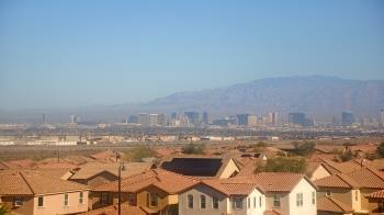 Weather camera view of Robert and Sandy Ellis ES.