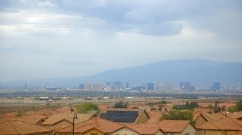 Weather camera view of Robert and Sandy Ellis ES.