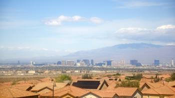 Weather camera view of Robert and Sandy Ellis ES.