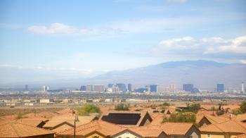 Weather camera view of Robert and Sandy Ellis ES.