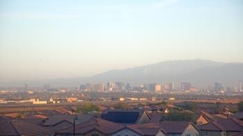 Weather camera view of Robert and Sandy Ellis ES.