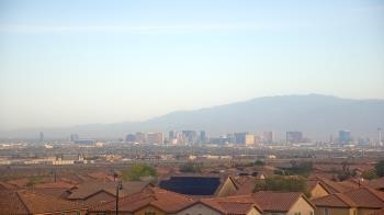 Weather camera view of Robert and Sandy Ellis ES.