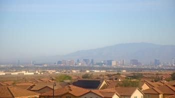 Weather camera view of Robert and Sandy Ellis ES.