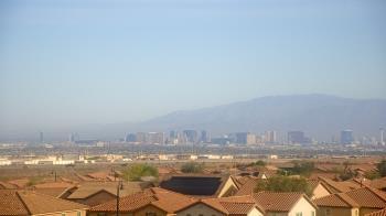 Weather camera view of Robert and Sandy Ellis ES.