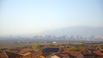 Weather camera view of Robert and Sandy Ellis ES.