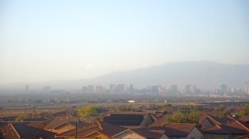 Weather camera view of Robert and Sandy Ellis ES.