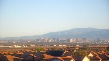 Weather camera view of Robert and Sandy Ellis ES.