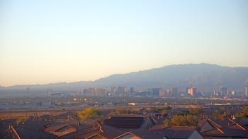 Weather camera view of Robert and Sandy Ellis ES.