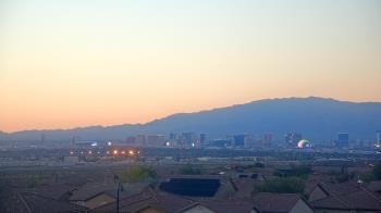 Weather camera view of Robert and Sandy Ellis ES.