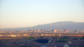 Weather camera view of Robert and Sandy Ellis ES.