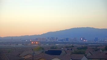 Weather camera view of Robert and Sandy Ellis ES.