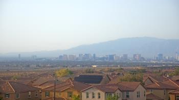 Weather camera view of Robert and Sandy Ellis ES.