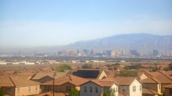 Weather camera view of Robert and Sandy Ellis ES.