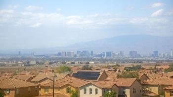 Weather camera view of Robert and Sandy Ellis ES.