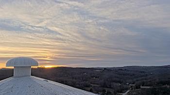 Weather camera view of Huntsville MS.