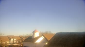 Weather camera view of Birkdale Village.