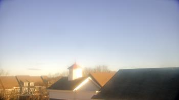 Weather camera view of Birkdale Village.