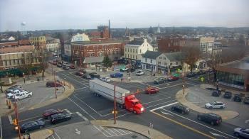 Weather camera view of Square Commercial Center.
