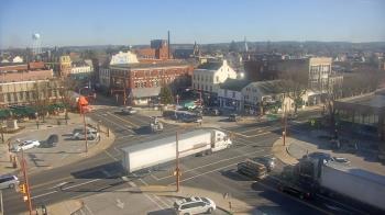 Weather camera view of Square Commercial Center.