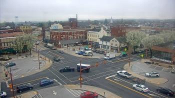 Weather camera view of Square Commercial Center.