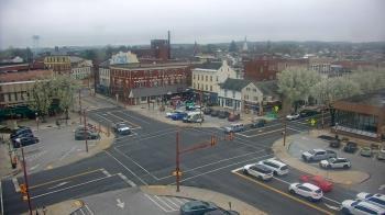 Weather camera view of Square Commercial Center.