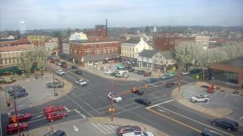 Weather camera view of Square Commercial Center.