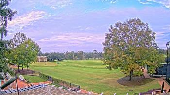 Weather camera view of Houston Country Club.