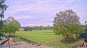 Weather camera view of Houston Country Club.