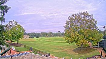 Weather camera view of Houston Country Club.