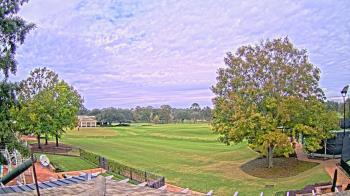 Weather camera view of Houston Country Club.