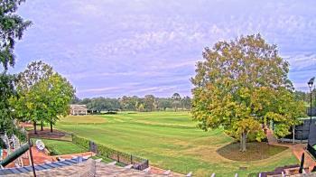 Weather camera view of Houston Country Club.