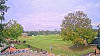 Weather camera view of Houston Country Club.