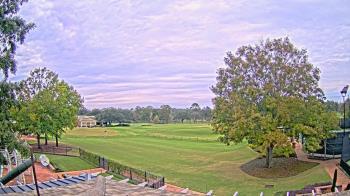 Weather camera view of Houston Country Club.