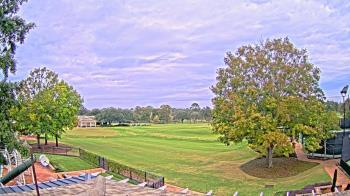 Weather camera view of Houston Country Club.