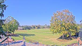 Weather camera view of Houston Country Club.