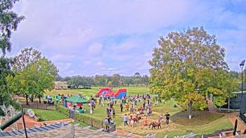 Weather camera view of Houston Country Club.