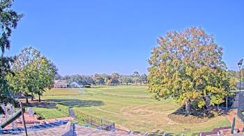 Weather camera view of Houston Country Club.