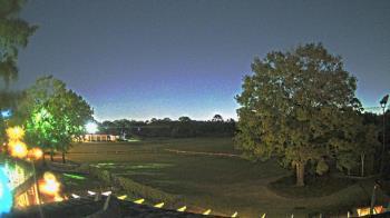 Weather camera view of Houston Country Club.