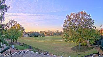 Weather camera view of Houston Country Club.